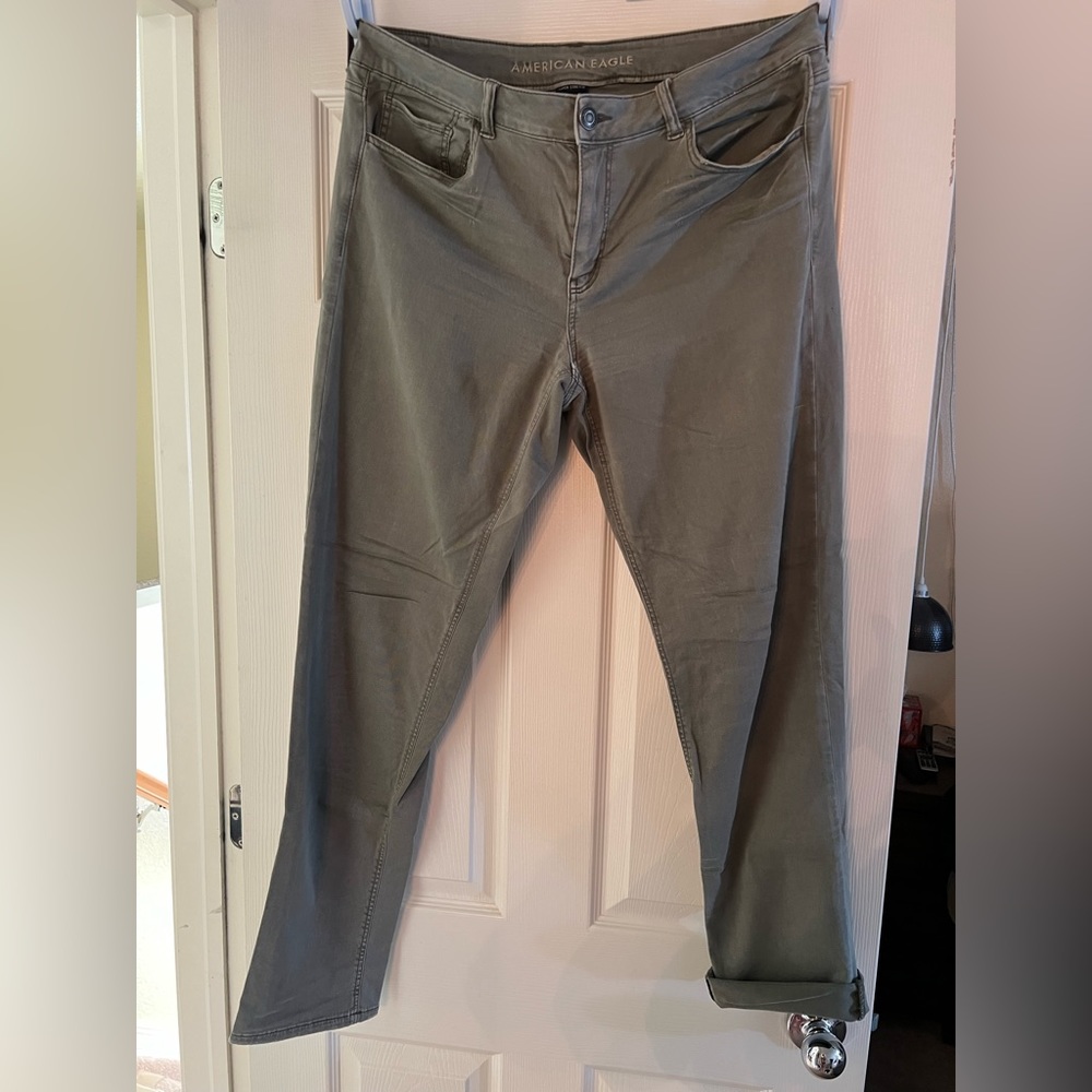 American Eagle Tomgirl Chinos 14XL